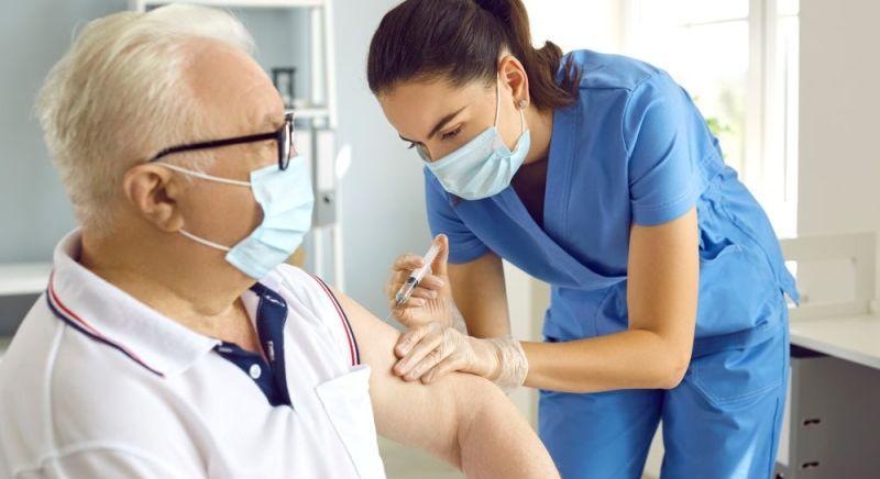 Első ember: személyre szabott rák ellenes vakcinát kapott