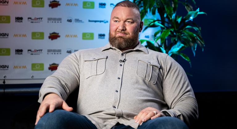 „Egy rossz mozdulat, és meghalt volna valaki” – így emlékszik vissza a Hegy a Trónok harcára