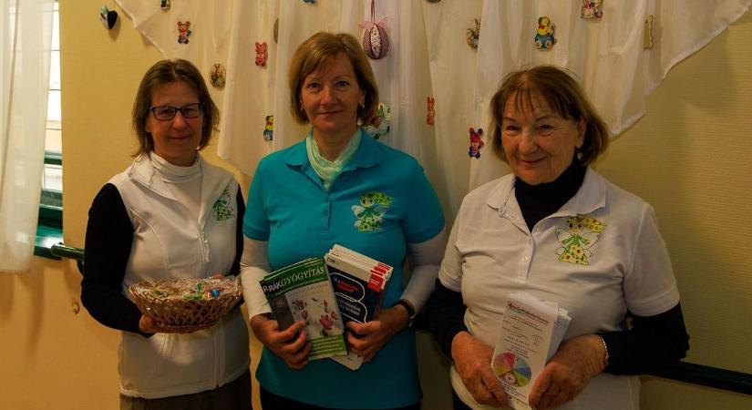 Szívmelengető pillanatok Egerben: így lepték meg a betegeket húsvét előtt