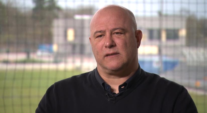 A kapus, akit a mackónadrág tett ikonná – 50 éves Király Gábor