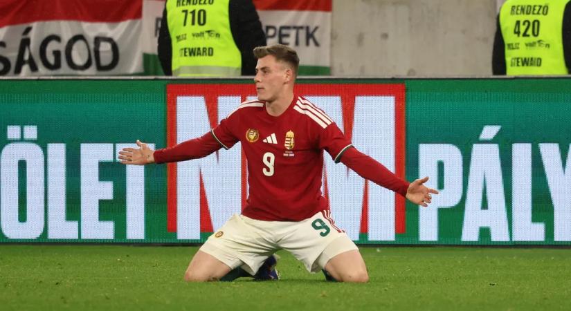 „Mindenem” – beragyogta a Puskás Arénát a magyar válogatott játékos dögös barátnője