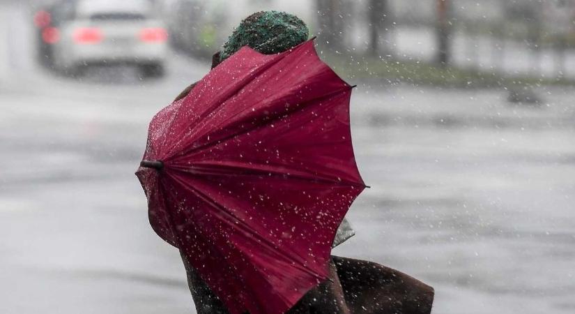 Viharos széllökésekkel teszi próbára a türelmünket újra – komoly fordulat jön az időjárásban