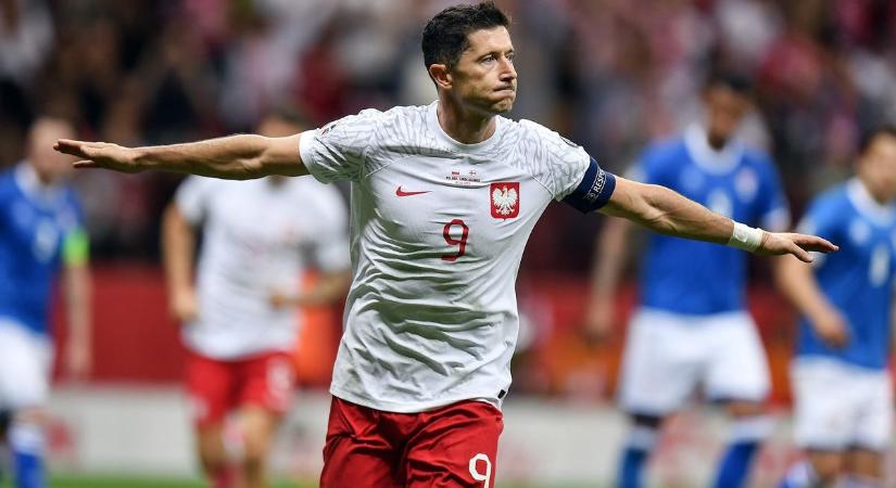 Itt a vége? Legendás csatár hagyhatja ott a válogatottat a vb-kudarc miatt