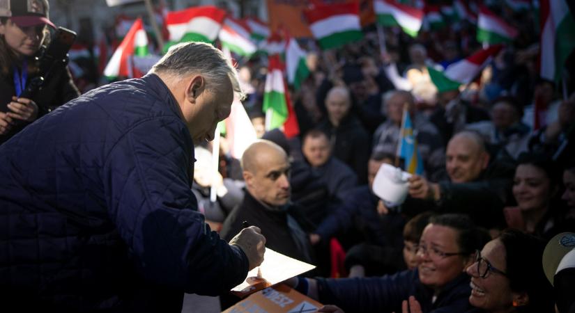 Orbán Viktor: április 12-én arról kell döntenünk, hogy...