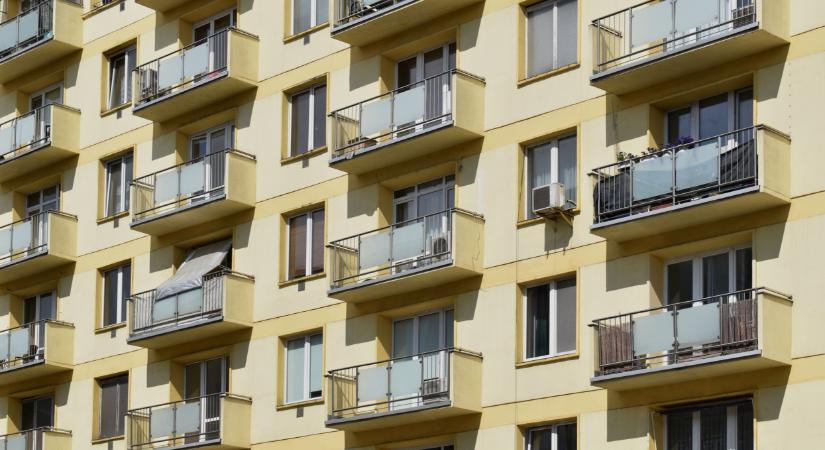 Itt a fordulat a lakáspiacon? Sok helyen már pofátlanul lehet alkudni: nagyon nem az eladóknak áll a zászló