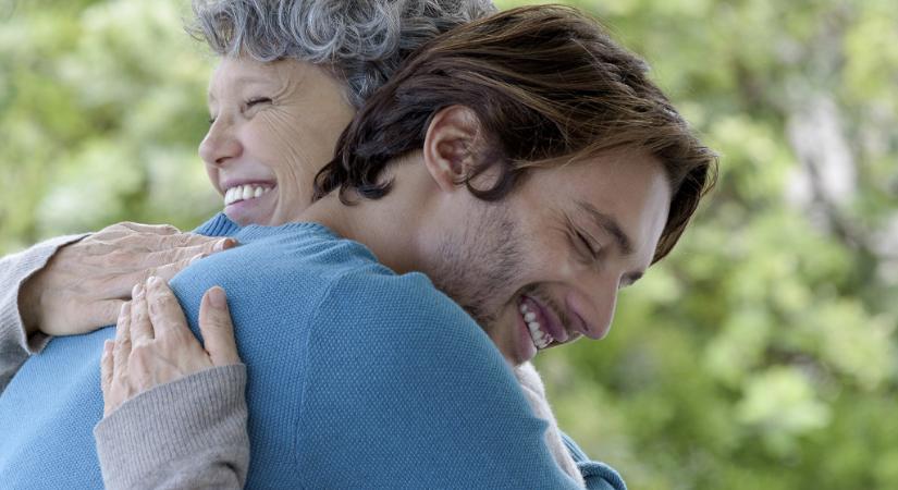 Hol a határ? 5 jel, hogy az anya-fiú kapcsolat túl szorossá vált