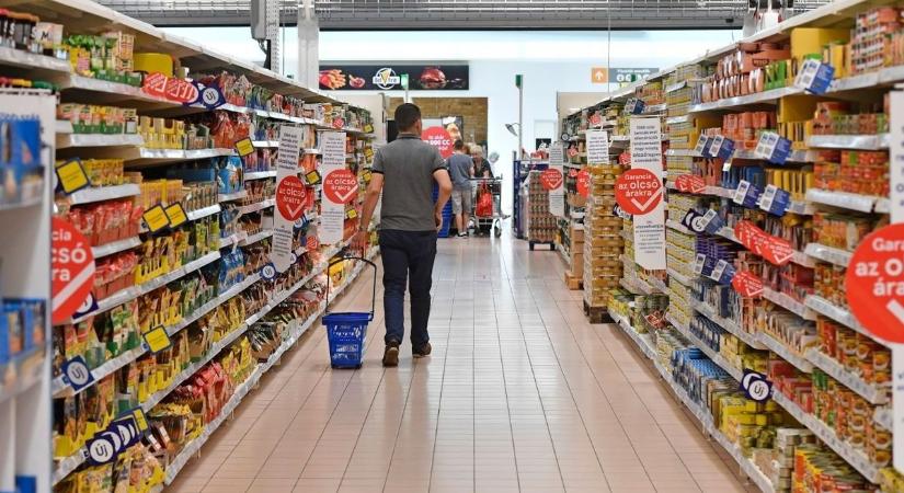 Így lesznek nyitva az üzletek a húsvéti hosszú hétvégén