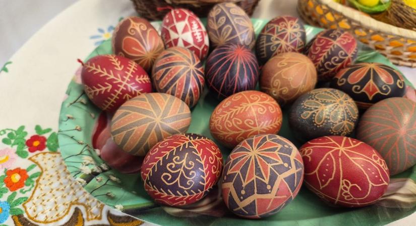 Pogány jelek és keresztény üzenet ezen a szimbólumon