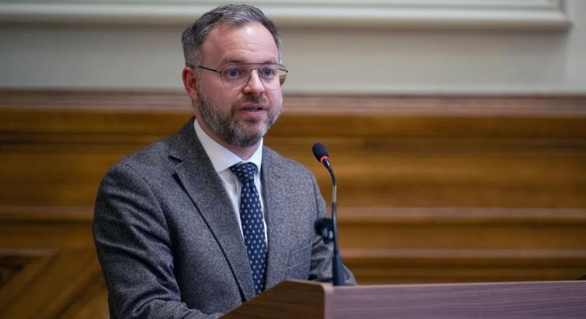 Milliós pluszteher jöhet: Orbán Balázs szerint súlyos drágulást hozna a tiszás energiaterv