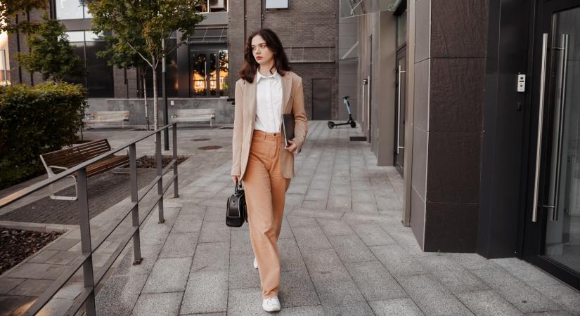 Ezt árulja el rólad a pszichológia szerint, ha szívesebben viselsz nadrágot, mint szoknyát