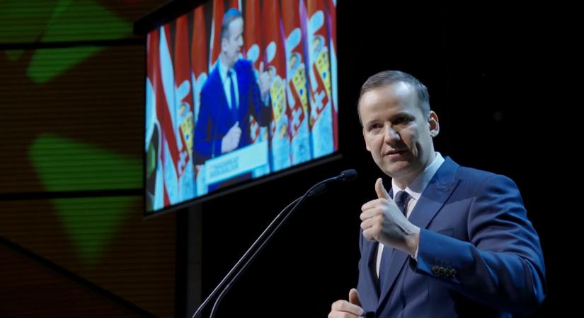 Toroczkai írásba adatta a Mi Hazánk jelöltjeivel, hogy senki javára sem lépnek vissza