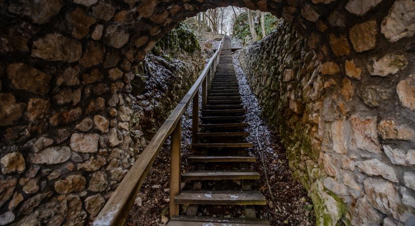 Szádvár rád vár!