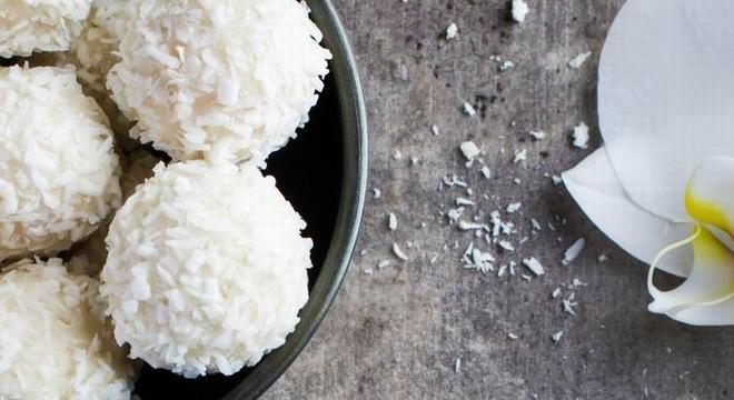 Egyszerűen nagyszerű: csupa csoki kókuszgolyó