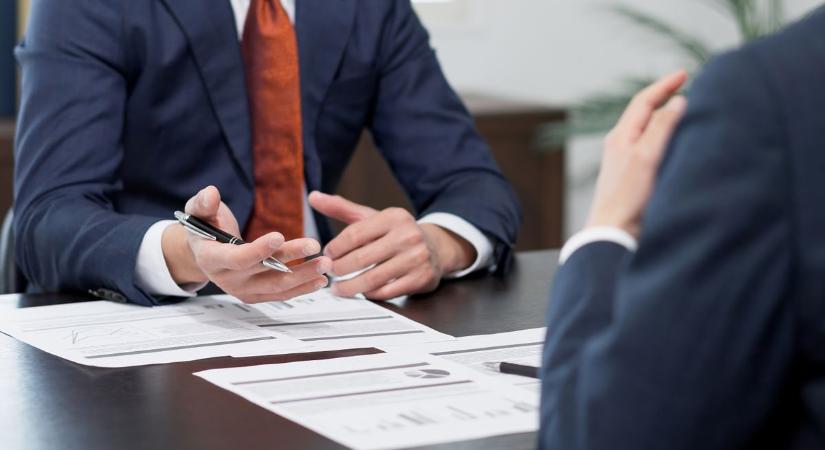 Magyar vállalkozások a piacon: SMS-vezérelt cégek