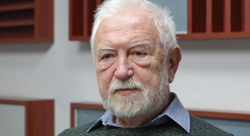 Kincses: Nincs ingyenes egészségügy, csak nem beszélünk róla