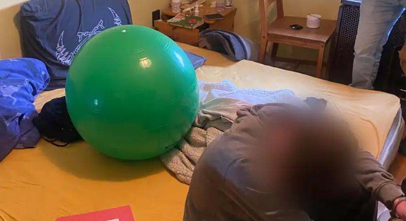 „Mindenkit fejbe lövök!” – 15 éves magyar fiú buzdította a szlovén iskolai késelőt