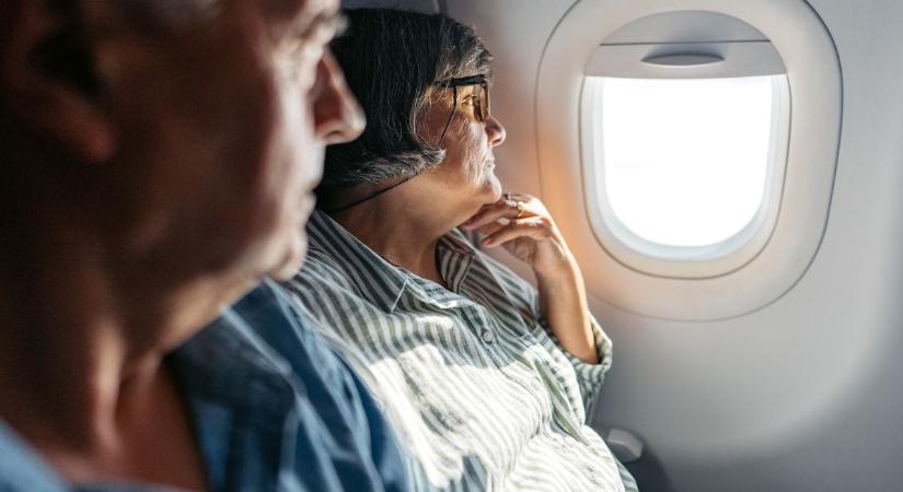A kutatók azt javasolják, hogy a 60 év felettieket ültessék külön a repülőn