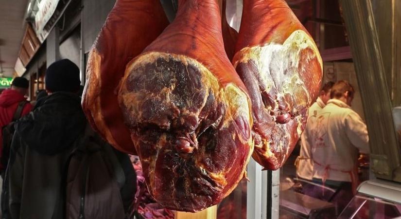 Hevesi cégnek vitt be gyomrost a hatóság! Súlyos gondok az árukészletben, megtiltották, hogy ezeket árulják!