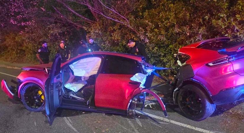 A Porsche kettészakadt, a sofőr újjászületett