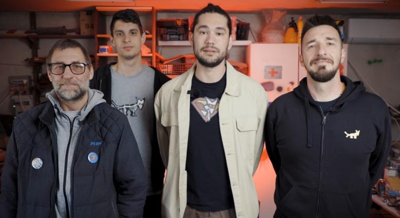 Három körzetben visszalépteti egyéni jelöltjeit a Magyar Kétfarkú Kutya Párt