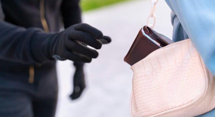 Nőkre vadászott a zsebtolvaj Ózdon