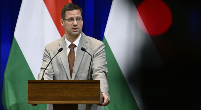 Gulyás Gergely: A Tisza szerint az állami beavatkozásnak nincs helye a gazdaságban, ám enélkül vége van a rezsicsökkentésnek