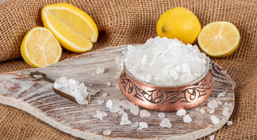 Miért tegyünk citromot és sót az asztalra?