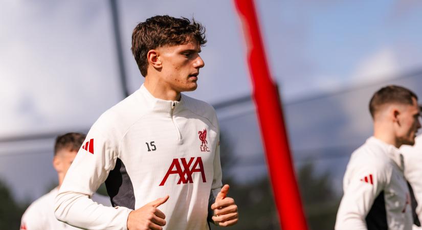 Jó hírt kapott a Liverpool: hét hónap sérülés után visszatérhet a fiatal védő