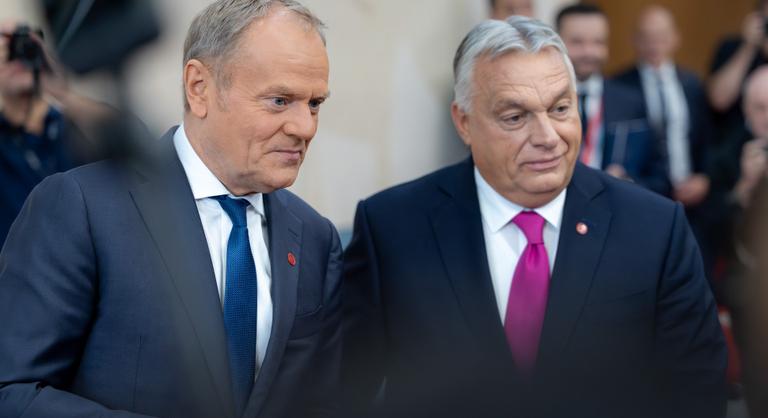 Orbán Viktor lengyelül üzent az őt kritizáló Donald Tusknak