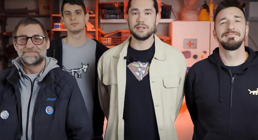 Három helyen is visszalépteti a jelöltjét a Magyar Kétfarkú Kutya Párt, az egyiket Navracsics Tibor választókerületében