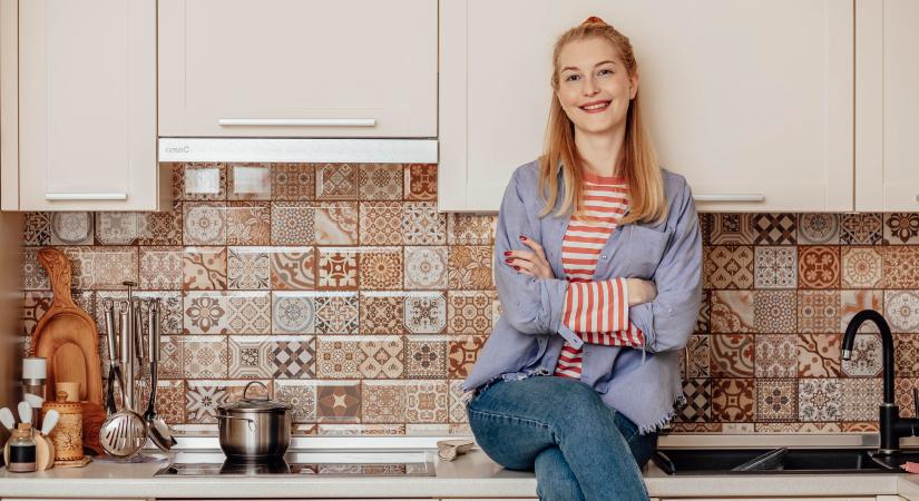 Vége az airfryernek és a mikrónak? Itt az új konyhai eszköz, ami mindent visz