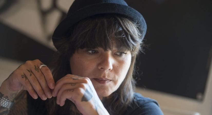 Oláh Ibolya: Ne add el a szavazatodat azoknak, akik szerint csak szart pucolni vagy jó