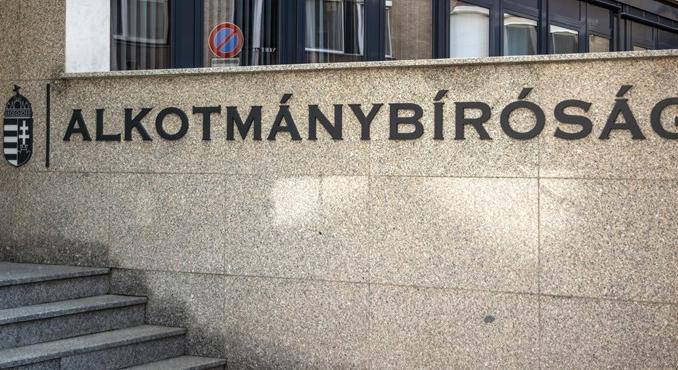 Az Alkotmánybíróság harmadszor is megsemmisítette a Kúria döntését a Tisza Párt ügyében