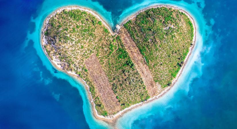 Az online platformokon foglalt vendégéjszakák száma megközelítette az 1 milliárdot az EU-ban