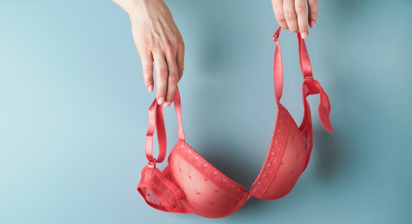 Tényleg megereszkednek a mellek melltartó nélkül? Ezt mondják az orvosok