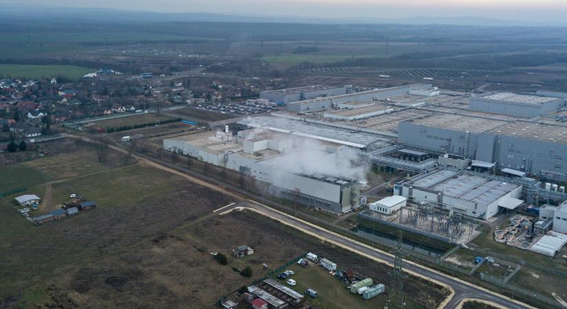 Terjeszkedik a Samsung Gödön: 4,2 milliárdért vett újabb területeket