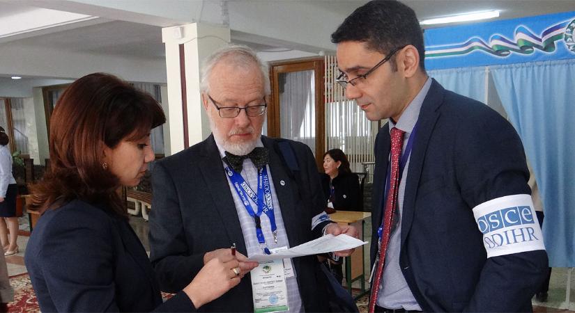 A Médiacentrum Debrecennél jártak az EBESZ választási megfigyelői