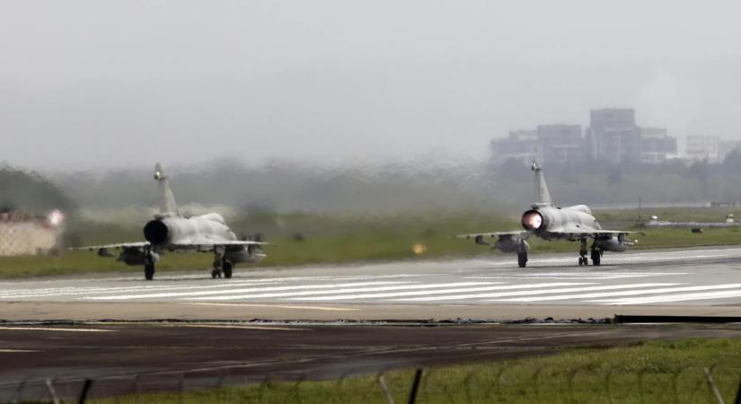 Nukleáris fegyverkezés: Kína őrült tempóban halad