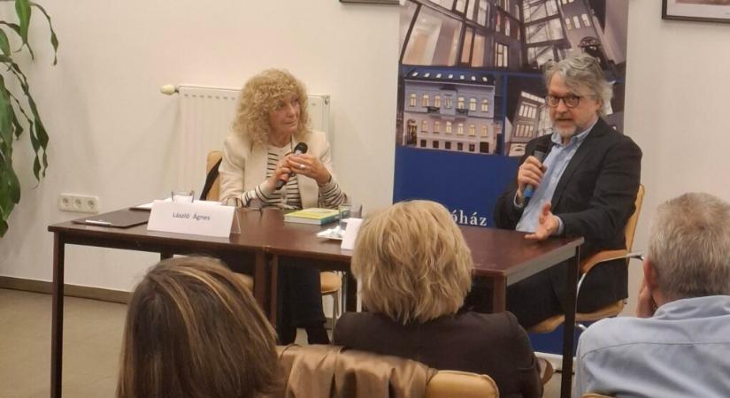 Erről még nem beszéltem senkinek – László Ágnes, újságíró, vendége Bősze Ádám