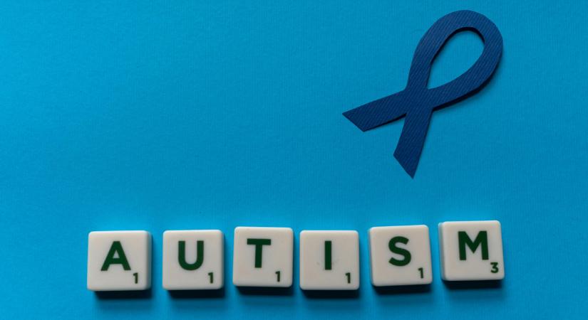 Autizmus világnapja: így ismerheted fel, ha érintett a gyermeked!