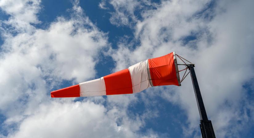 Magyarországot elérte a hőhullám, de hatalmas hideg betörésre figyelmeztetnek szakértők áprilisban - Időjárás-előrejelzés