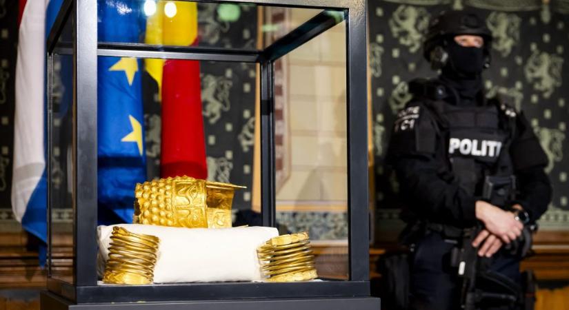 Megkerült az a 2500 éves aranysisak, amit robbantással loptak el a betörők egy holland múzeumból