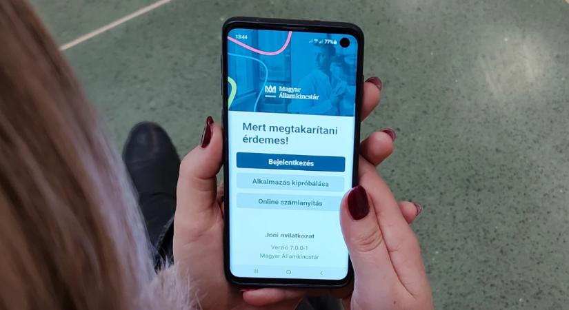 Továbbra is hasít a lakossági befektetők kedvence