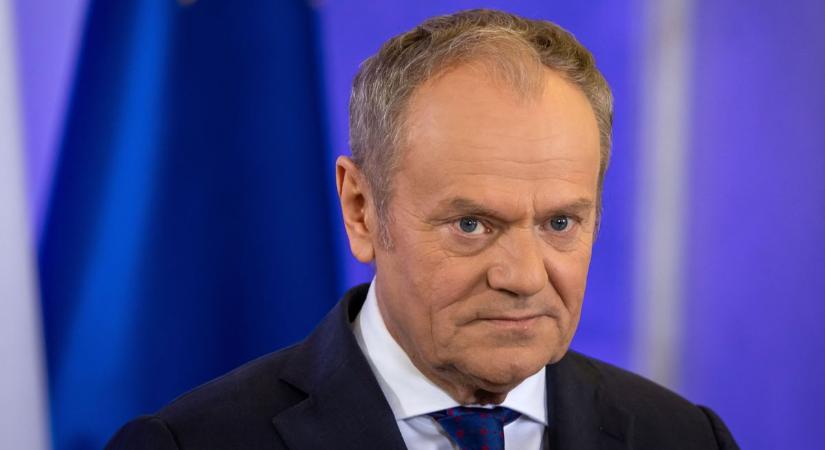 „A háborús uszítás helyett szeresd és mentsd meg az országodat” – kőkeményen visszaszólt Orbán Viktor Tusknak