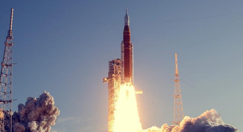 54 év után újra a Hold felé – Kilőtt az Artemis II