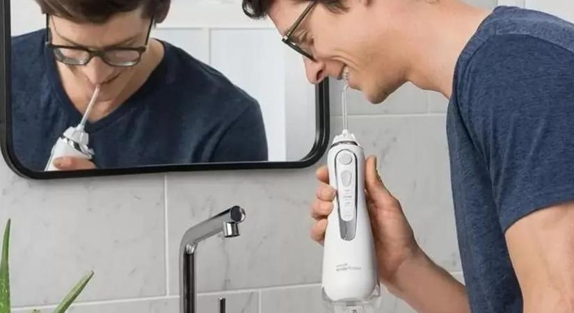 Valóban hasznos a szájzuhany? Itt a fogorvosok véleménye