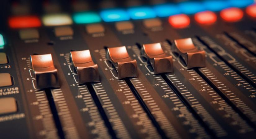 Újabb városban jelenik meg a Katolikus Rádió