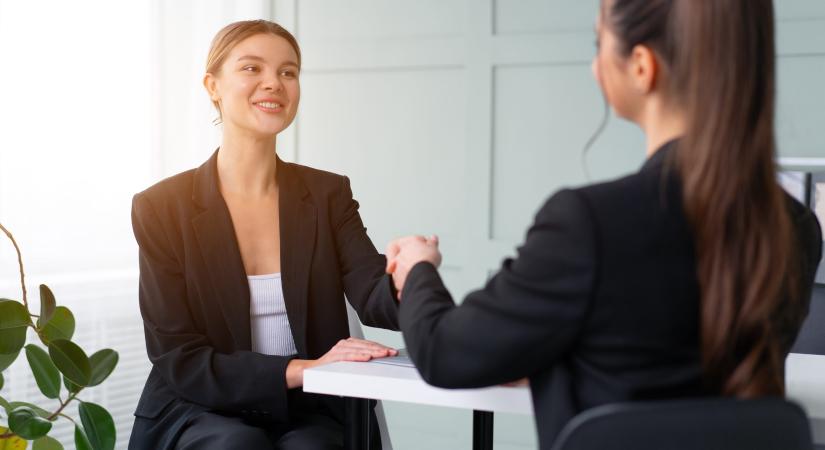 Hogyan találja meg azokat a tehetségeket, akik nem keresnek aktívan állást?