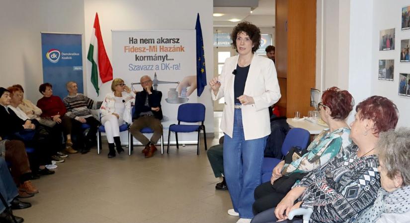 Dobrev Klára és Papp Zoltán a DK zalaegerszegi kampányrendezvényén - "Erős baloldalt kell küldeni a Parlamentbe"