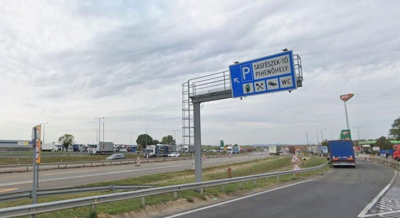 Késelés a Sasfészek-tónál: majdnem emberölésbe torkollott két kamionos vitája